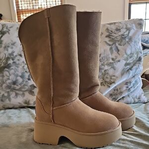 UGG Women's Brown Platform Winter Boots